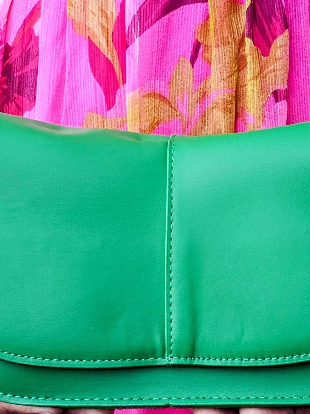 Vibrant Green Leather Shoulder Bag